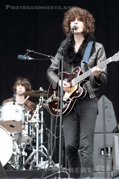 TEMPLES - 2013-08-25 - SAINT CLOUD - Domaine National - Grande Scene - James Edward Bagshaw - Sam Toms